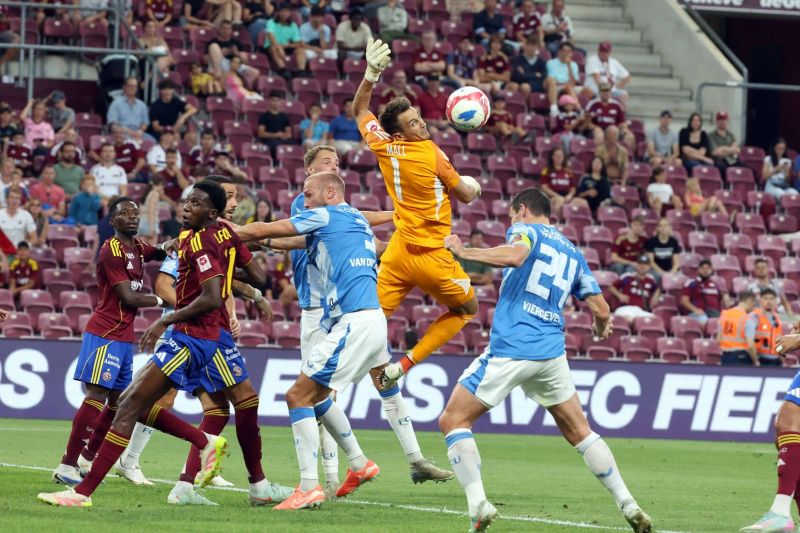 nhan-dinh-utrecht-vs-servette-ngay-15-8